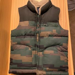 Gap boys winter vest